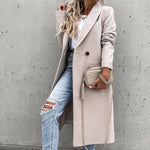 Evelyn ��� Classic Winter Coat with Lapels