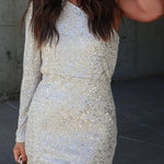 Fashionable sequined one-shoulder long-sleeved hip-hugging dress