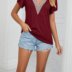 Gold Lace V Neck Tile Short Sleeve Solid Color T-Shirt Top
