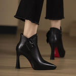 Lyxen | Premium Orthopedic Footwear