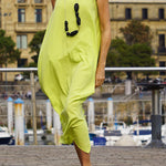Sleeveless v-neck silhouette mermaid dress