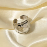 Exaggerated Lips Double-sided Ring