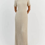 Short Sleeves Pleated Solid Color Tied Waist Round-Neck Maxi Dresses