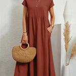 Loose Short Sleeves Pleated Solid Color Round-Neck Midi Dresses