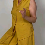 Sleeveless Buttoned Solid Color Lapel Vest Top