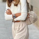 Casual and versatile long-sleeved sweater top