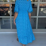 Aisha™ | Comfortable Loose Fit V-Neck Midi Dress