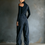 Women's Black Cotton One-shoulder Turtleneck Top And Blue-grey Denim Loose-fitting Overalls Set