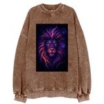 Regal lion with mane made of electric currents, neon yellow and hot pink - Vintage Sweatshirt