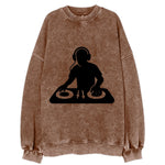 DJ with turntables and headphones - Vintage Sweatshirt