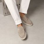 Classic Suède Loafer Light Gray