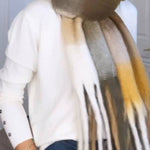 White V-neck Loose-fitting Sweater