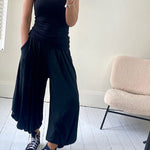 Super Comfy Elastic Waist Pocketed Harem Style Loose Pants