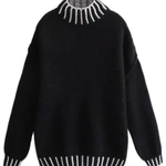 Loose and Slim Soft Long-sleeved Stitched Knit Sweater