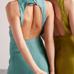 CHIC BUTTON OPEN BACK DRESS