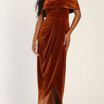 Elegant velvet one-shoulder slit dress