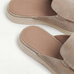 Beige Suède Yacht Mule