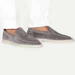Classic Suède Loafer Gray